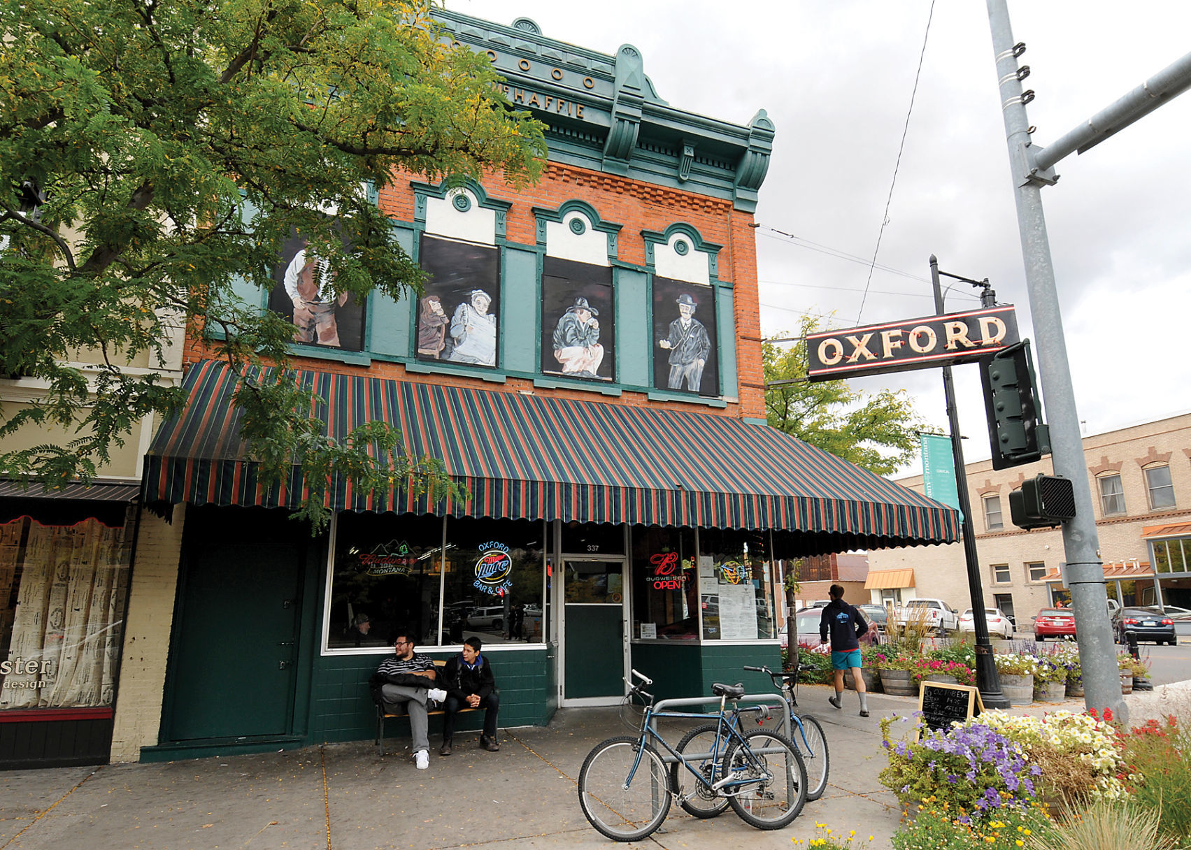 Oxford Saloon